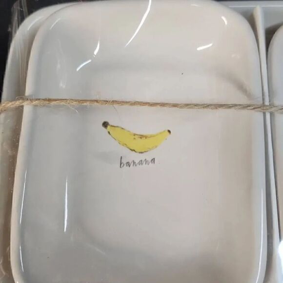 Rae Dunn White Black Banana Strawberry Blueberries Set of 3 Platter and Dish Set - Picture 5 of 6